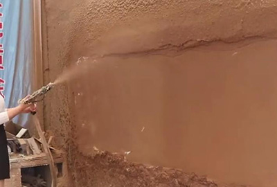 多功能噴涂機真石漆材料噴涂演示(圖文)